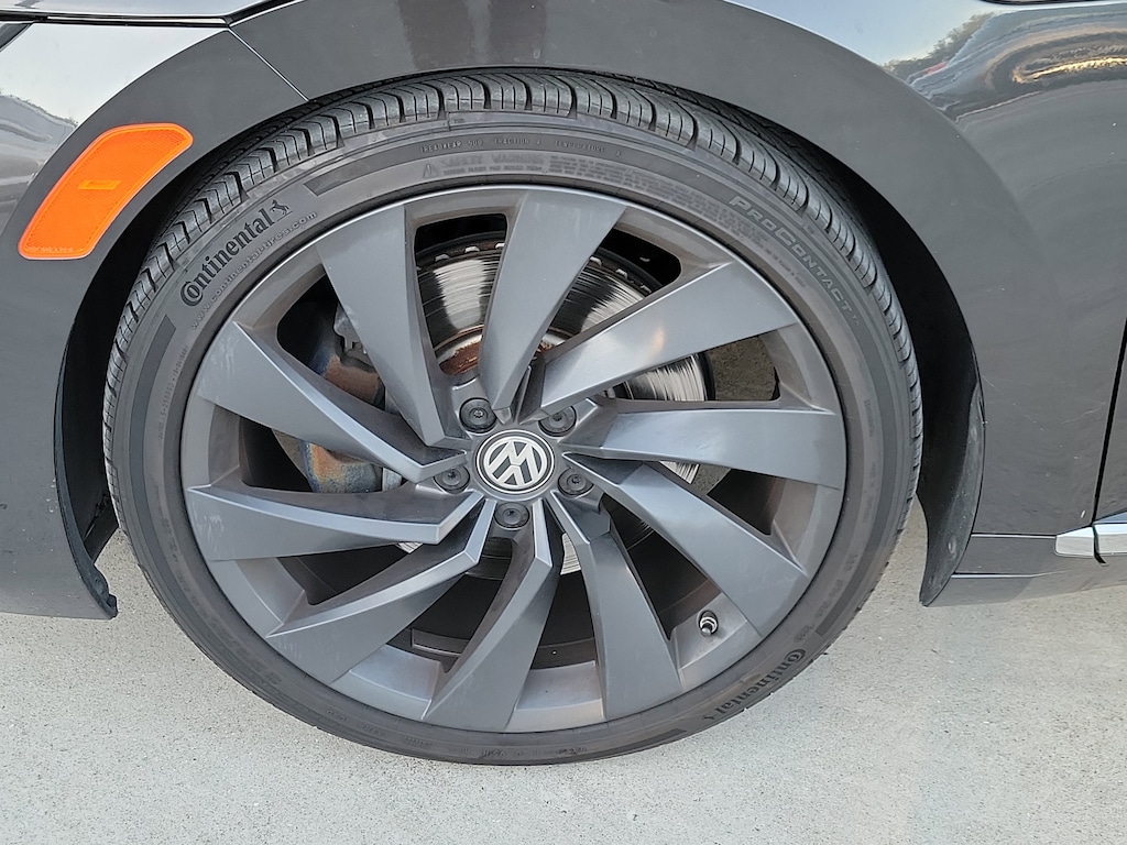 Used 2020 Volkswagen Arteon SEL R-Line w/ 20 Alloy Wheels SEL R-Line FWD