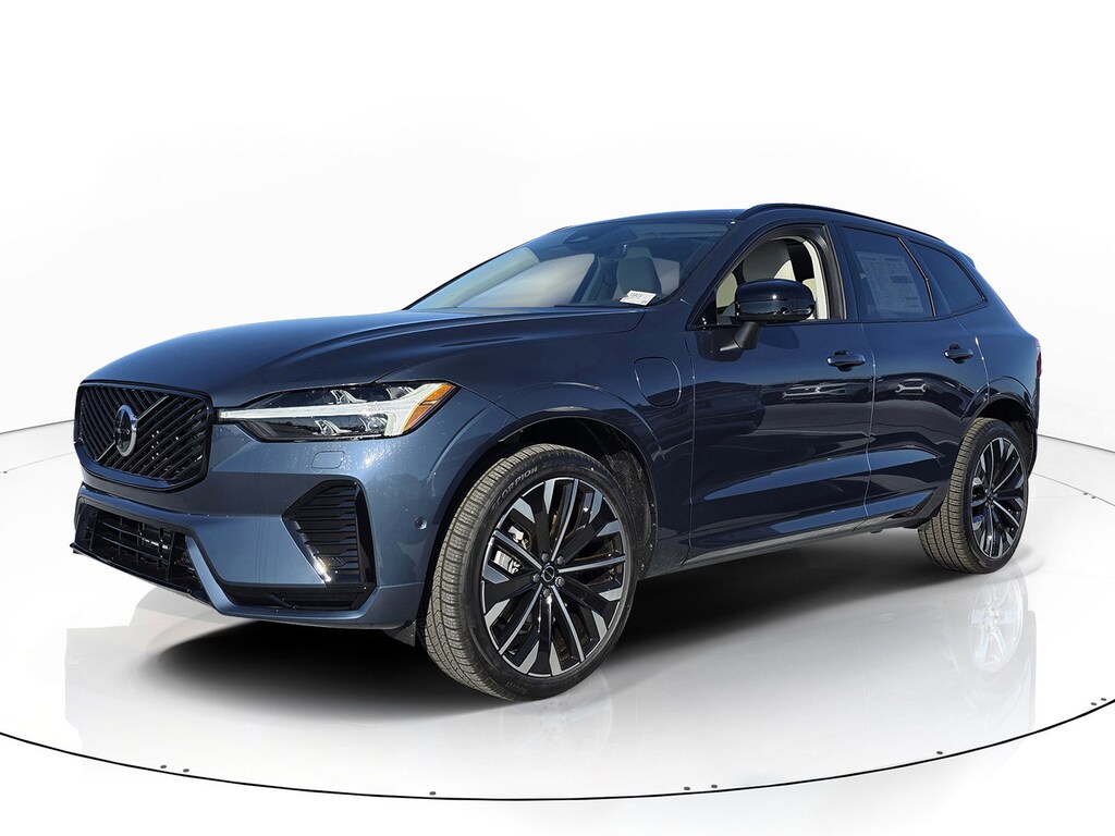 New 2026 Volvo XC60 plug-in hybrid T8 Ultra SUV