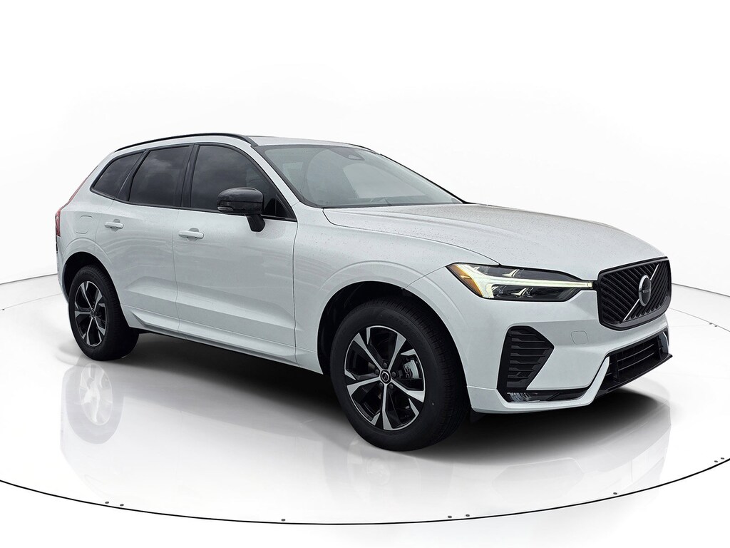 New 2026 Volvo XC60 B5 Core SUV