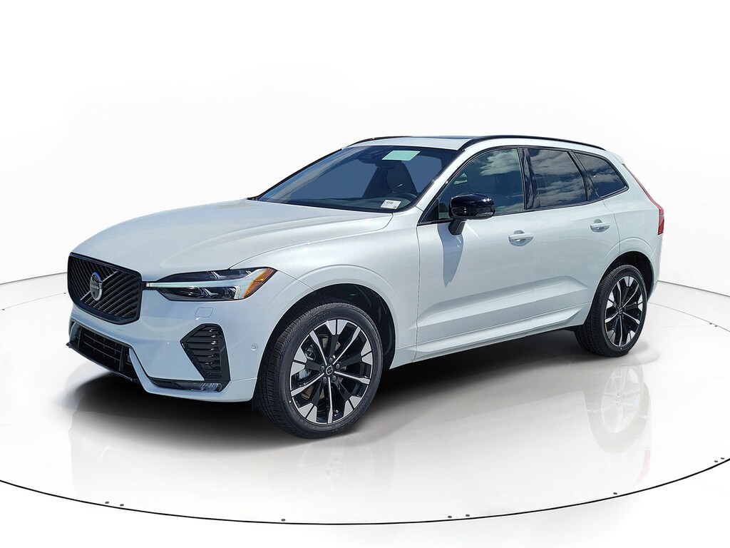 New 2026 Volvo XC60 B5 Plus SUV
