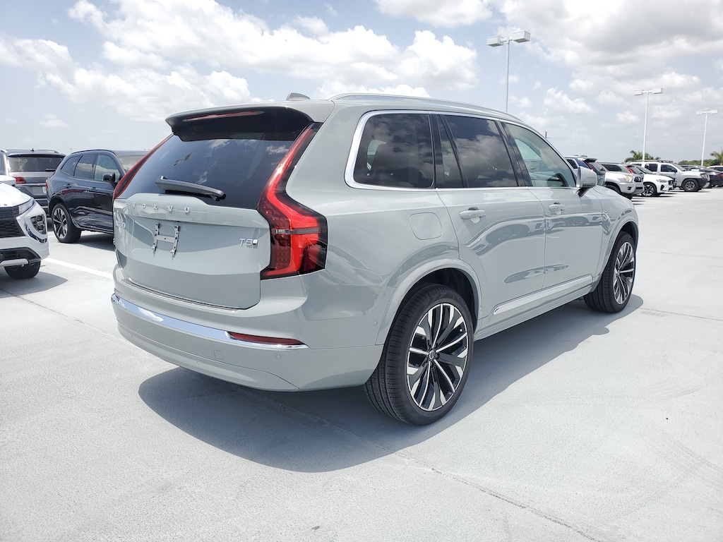 New 2026 Volvo XC90 plug-in hybrid T8 Ultra 7-Seater SUV