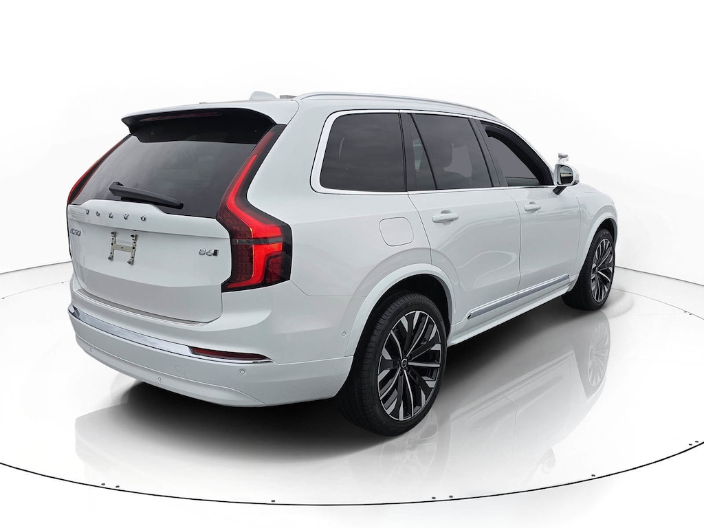 New 2026 Volvo XC90 B6 Plus 7-Seater SUV