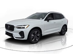 2026 Volvo XC60 plug-in hybrid T8 Core SUV