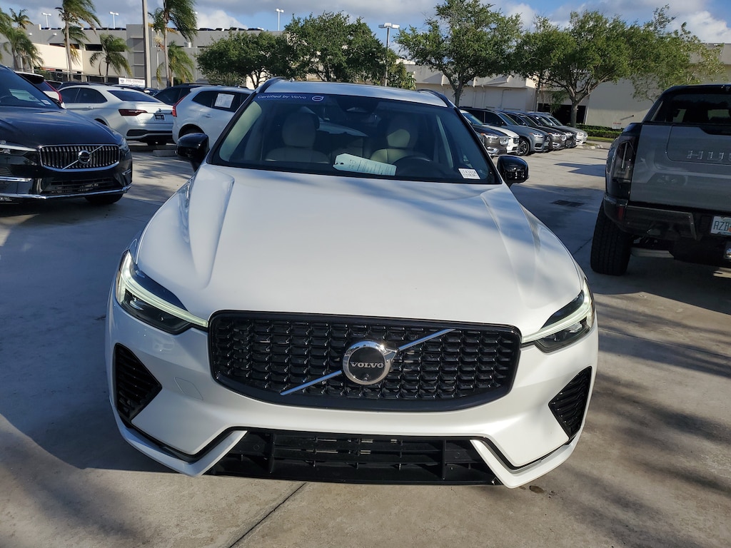 Certified 2024 Volvo XC60 Recharge Plug-In Hybrid Plus Dark Theme T8 eAWD PHEV Plus Dark Theme