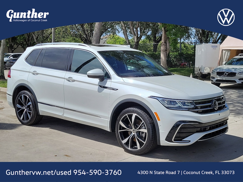 Used 2022 Volkswagen Tiguan SEL R-Line 4MOTION 2.0T SEL R-Line 4MOTION
