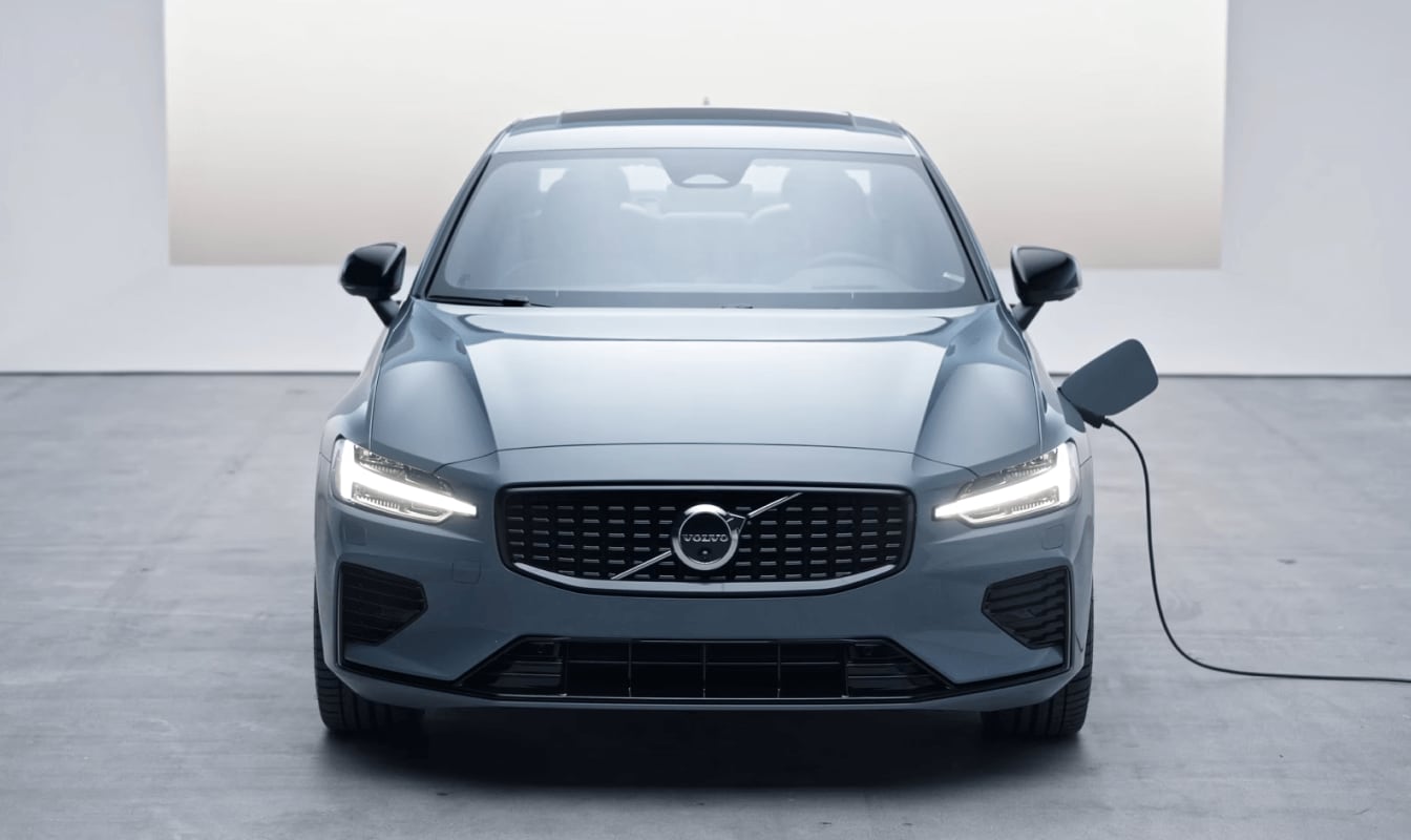 Volvo S60 Recharge Exterior
