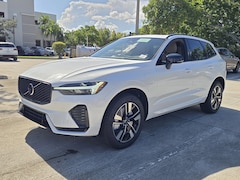 2026 Volvo XC60 plug-in hybrid T8 Core SUV