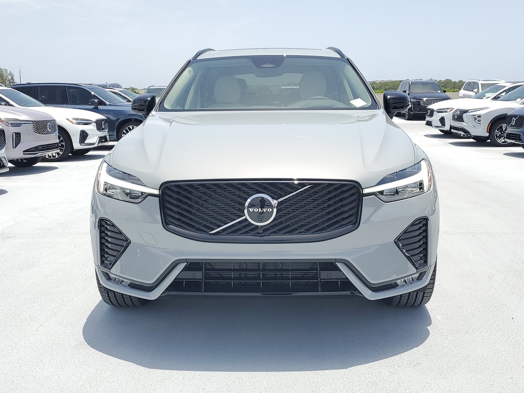 New 2026 Volvo XC60 B5 Ultra SUV