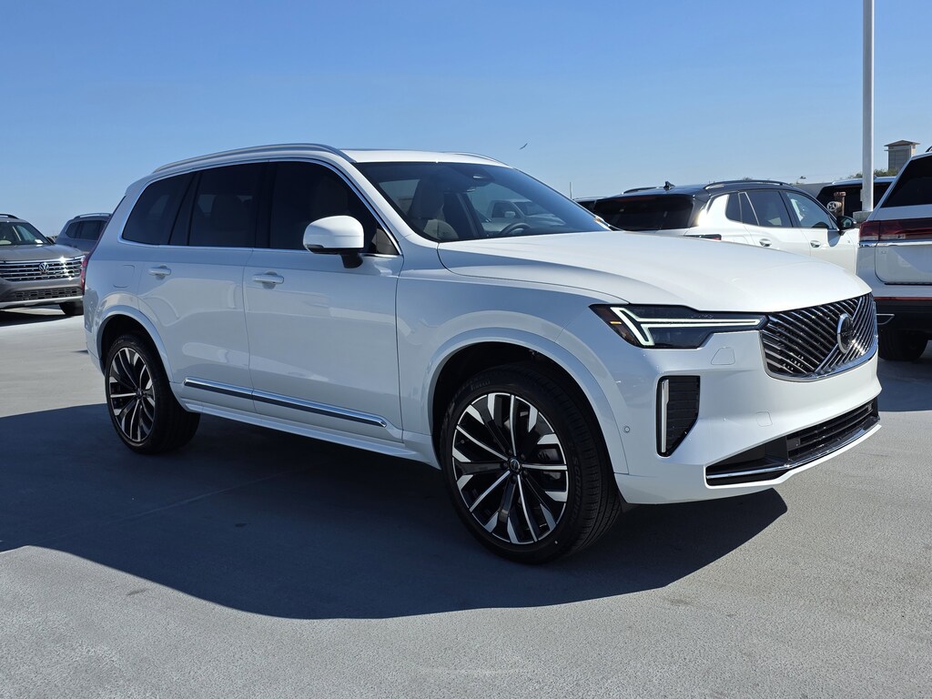 New 2026 Volvo XC90 B6 Plus 7-Seater SUV