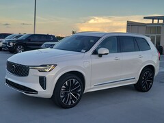 2026 Volvo XC90 plug-in hybrid T8 Core SUV