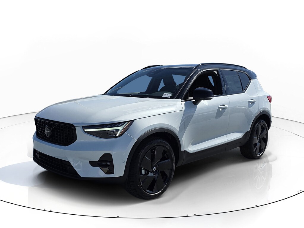 New 2026 Volvo XC40 B5 Ultra Black Edition SUV