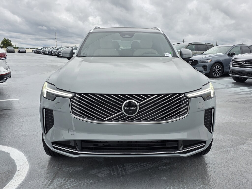 New 2026 Volvo XC90 B6 Plus 7-Seater SUV