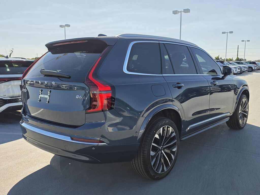New 2026 Volvo XC90 B6 Ultra 7-Seater SUV