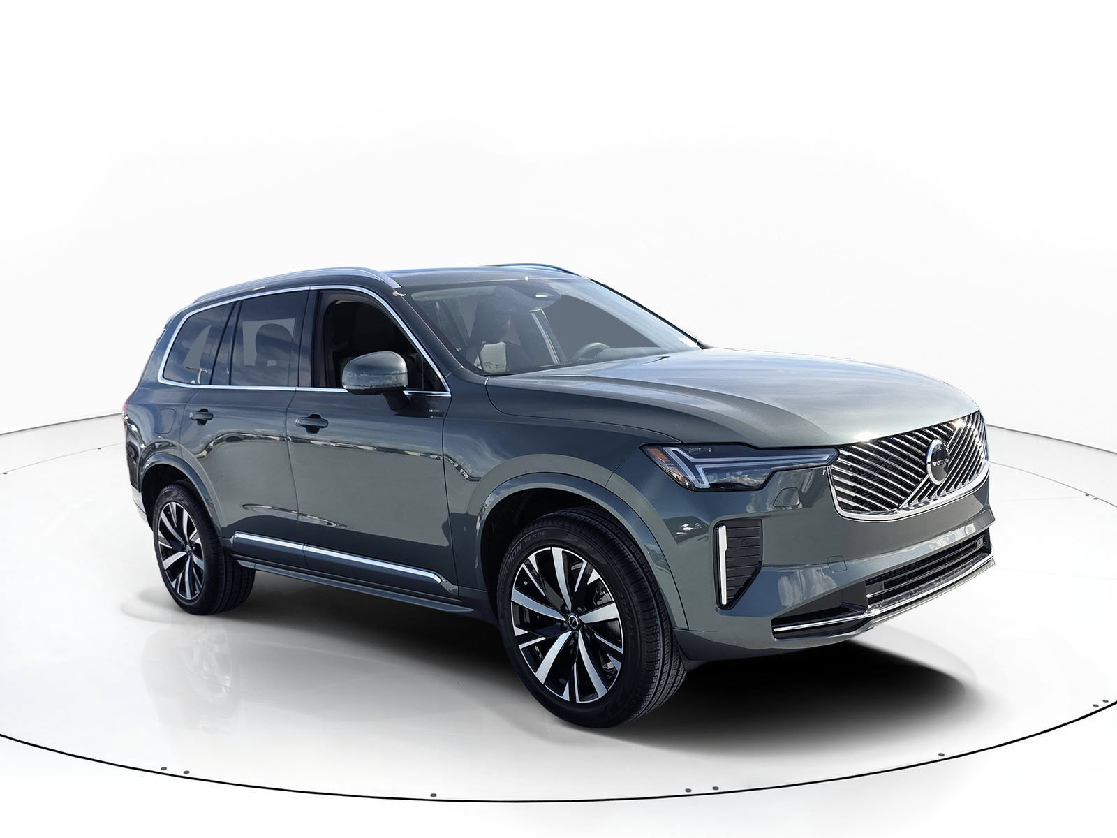 2027 Volvo XC90 B5 Core SUV
