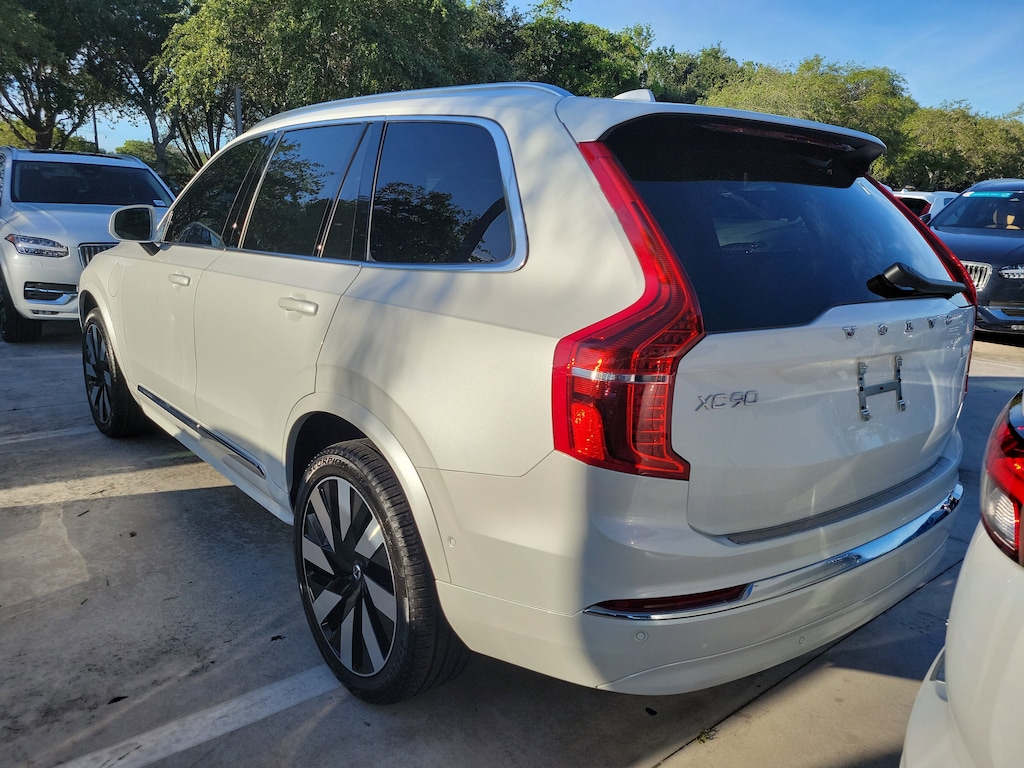 Used 2023 Volvo XC90 Recharge Plug-In Hybrid Ultimate Bright Theme T8 eAWD PHEV Ultimate Bright Theme 7P