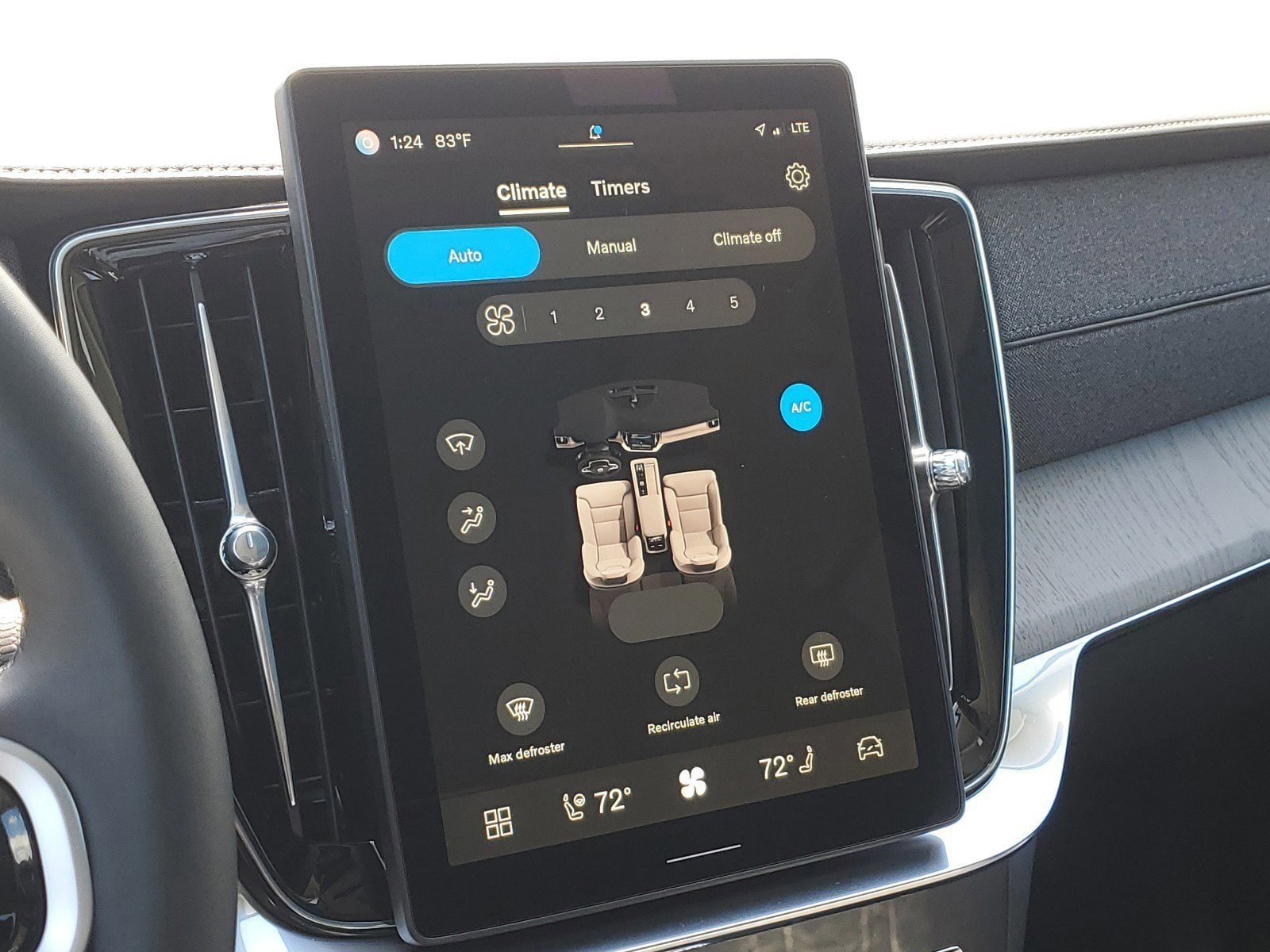 2025 Volvo XC90 Ultra - Photo 33