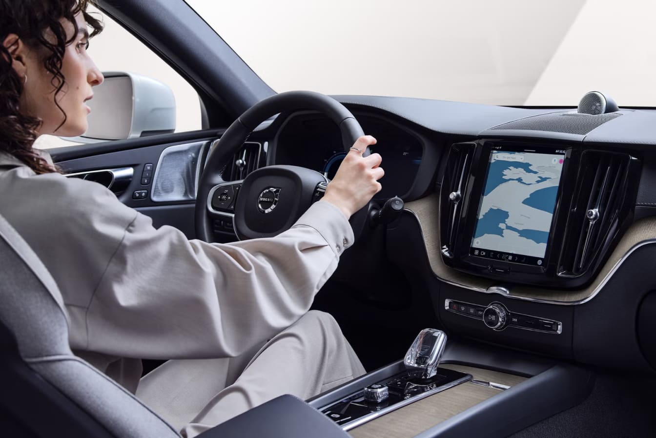 Volvo XC60 Recharge Safety Features