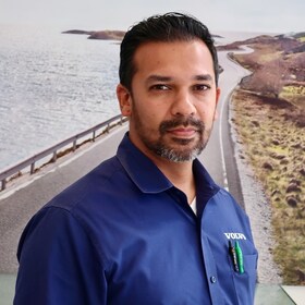 Staff member Rennie Singh from 624d483e1892
