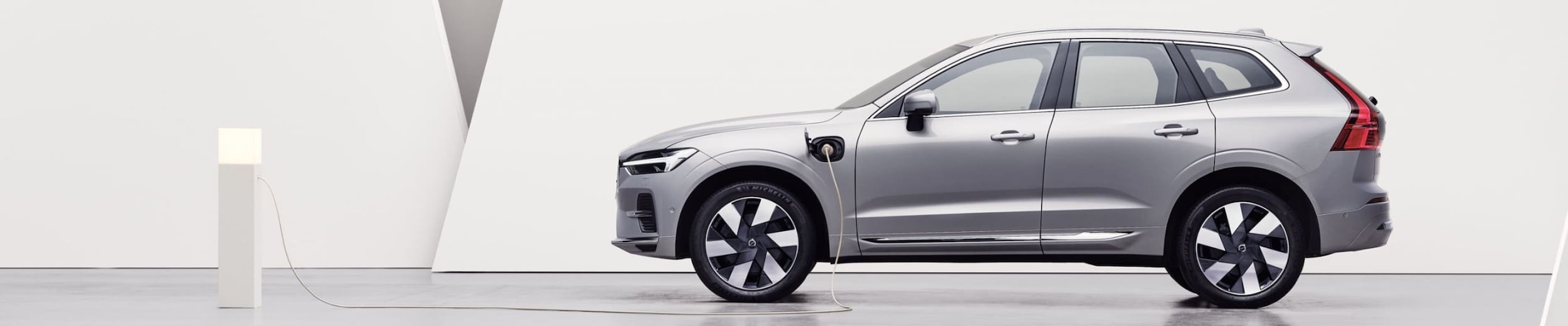 New Volvo XC60 Recharge