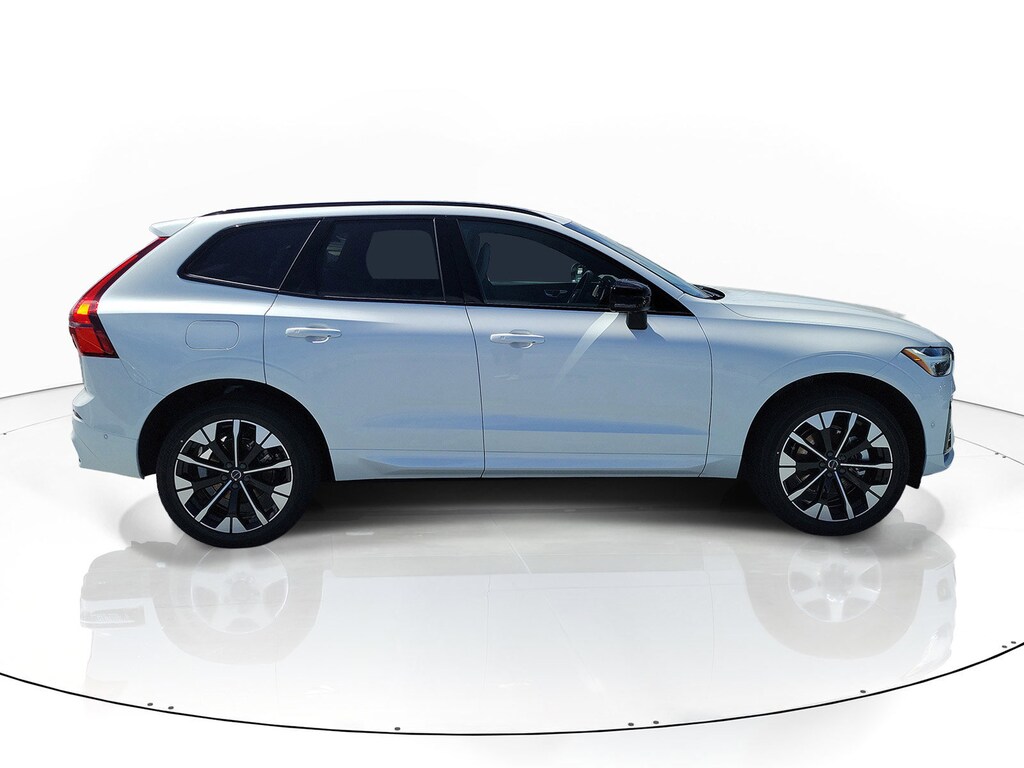 New 2026 Volvo XC60 B5 Plus SUV