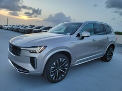 2026 Volvo XC90 plug-in hybrid T8 Plus 7-Seater SUV