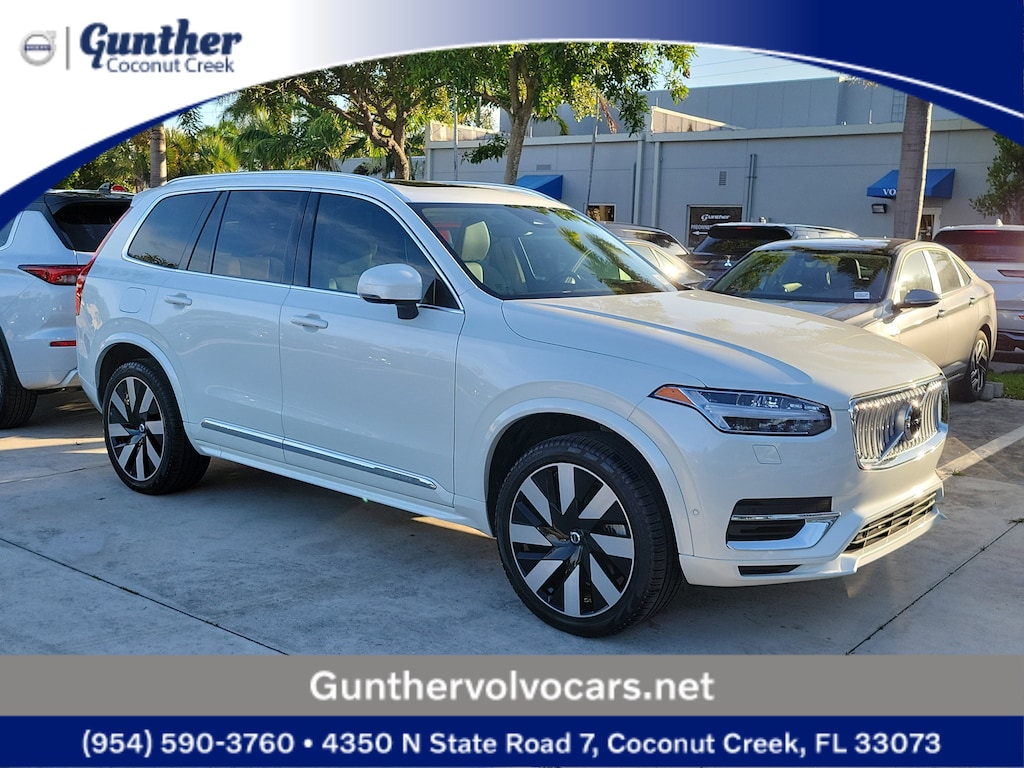 Used 2023 Volvo XC90 Recharge Plug-In Hybrid Ultimate Bright Theme T8 eAWD PHEV Ultimate Bright Theme 7P