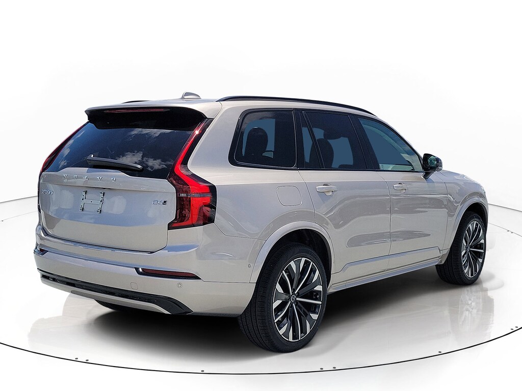 New 2026 Volvo XC90 B6 Ultra Dark Theme 7-Seater SUV