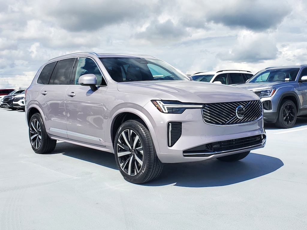 New 2026 Volvo XC90 B5 Core SUV