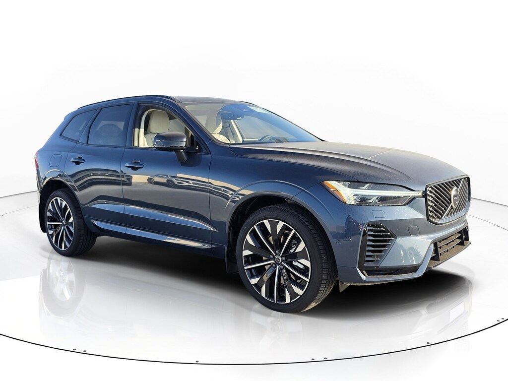 New 2026 Volvo XC60 plug-in hybrid T8 Ultra SUV