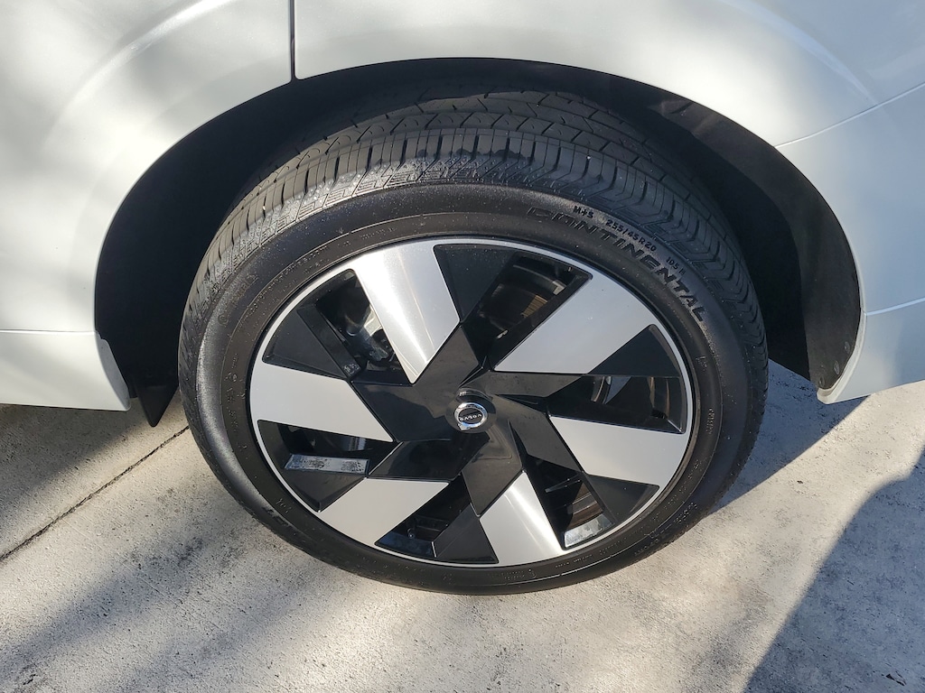 Certified 2024 Volvo XC60 Recharge Plug-In Hybrid Plus Dark Theme T8 eAWD PHEV Plus Dark Theme