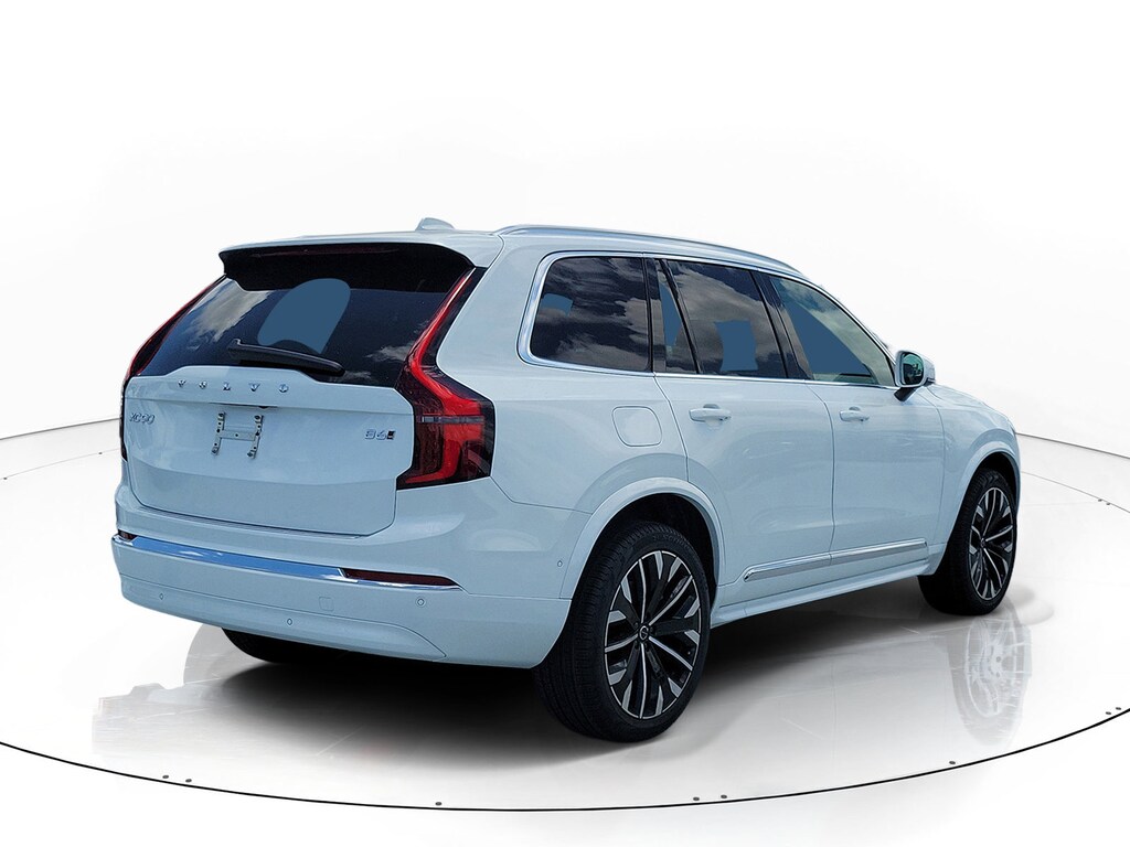 New 2026 Volvo XC90 B6 Plus 7-Seater SUV