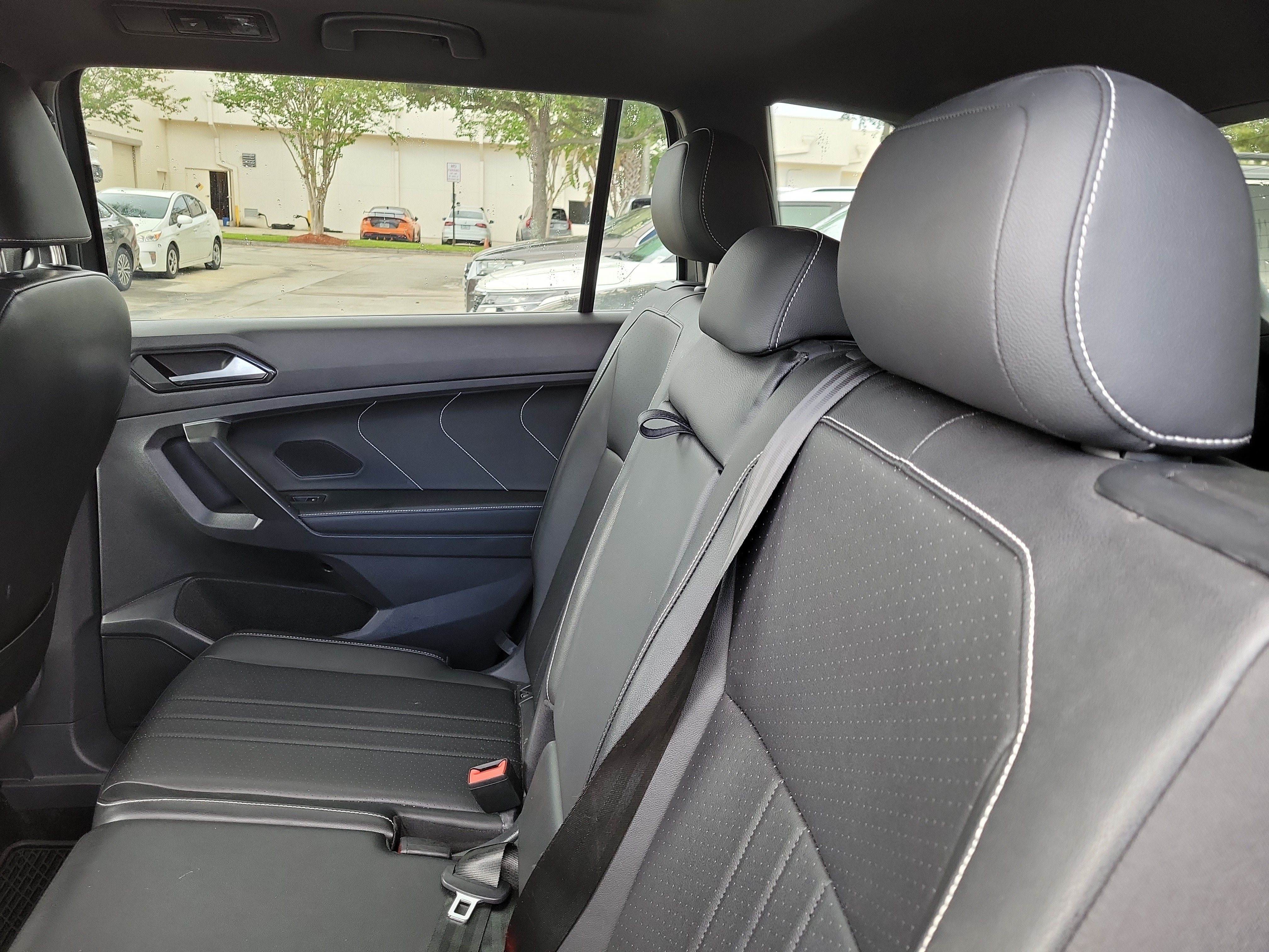 2023 Volkswagen Tiguan SE R-LINE BLACK - Photo 12