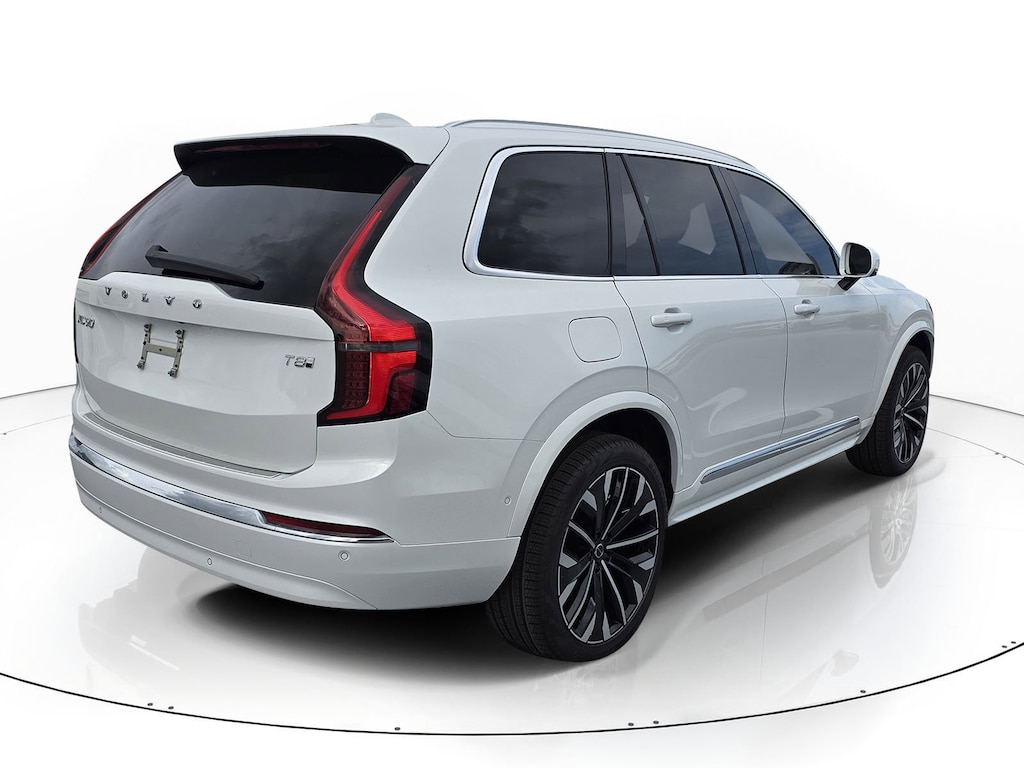 New 2026 Volvo XC90 plug-in hybrid T8 Ultra 7-Seater SUV