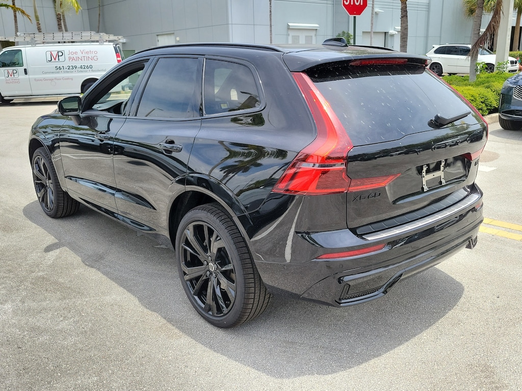 New 2026 Volvo XC60 B5 Ultra Black Edition SUV