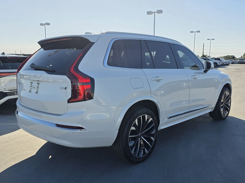 New 2026 Volvo XC90 B6 Plus 7-Seater SUV