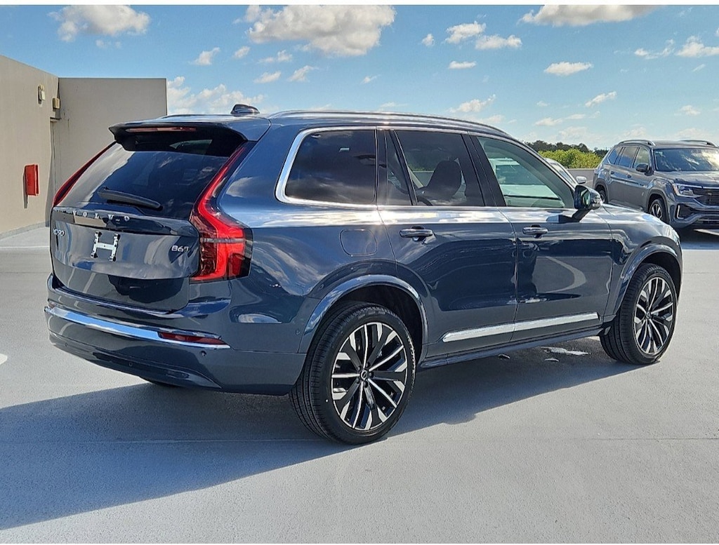 New 2026 Volvo XC90 B5 Ultra 6-Seater SUV