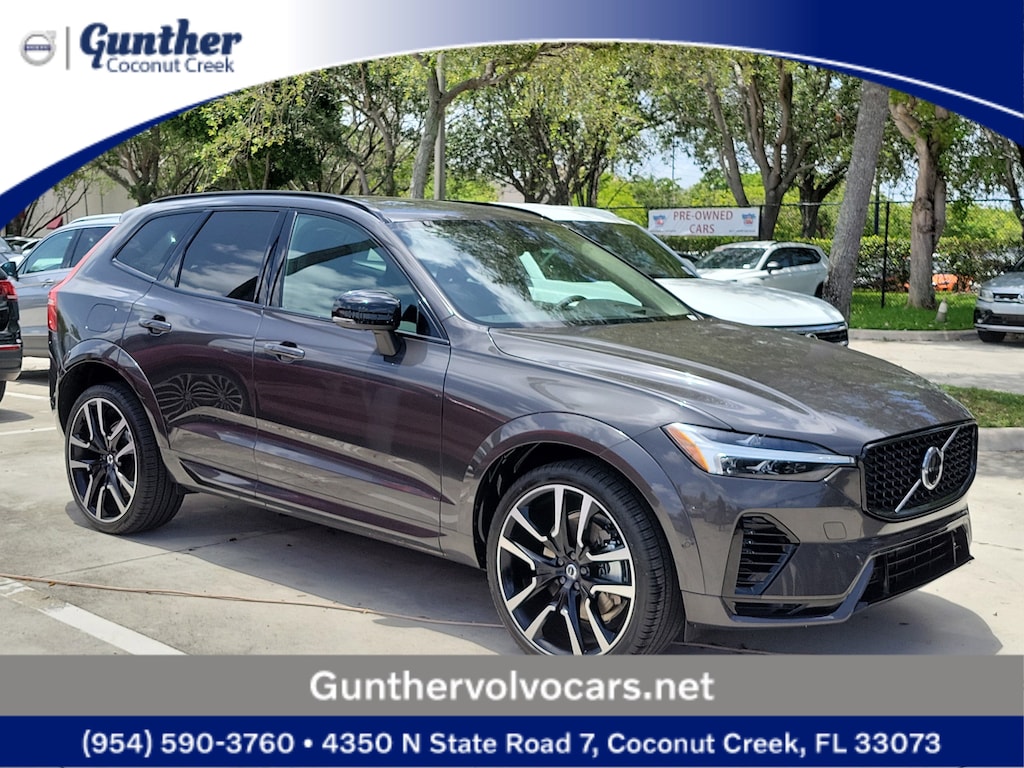 Used 2024 Volvo XC60 Recharge Plug-In Hybrid Ultimate Dark Theme T8 eAWD PHEV Ultimate Dark Theme