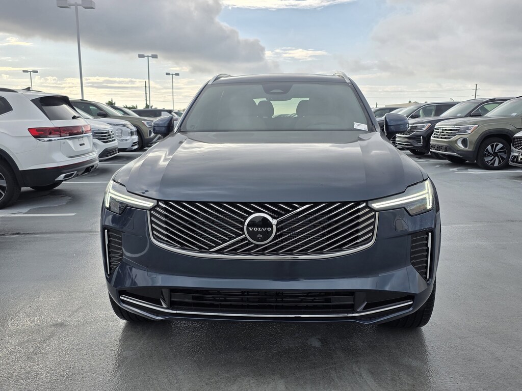 New 2026 Volvo XC90 B6 Plus 7-Seater SUV