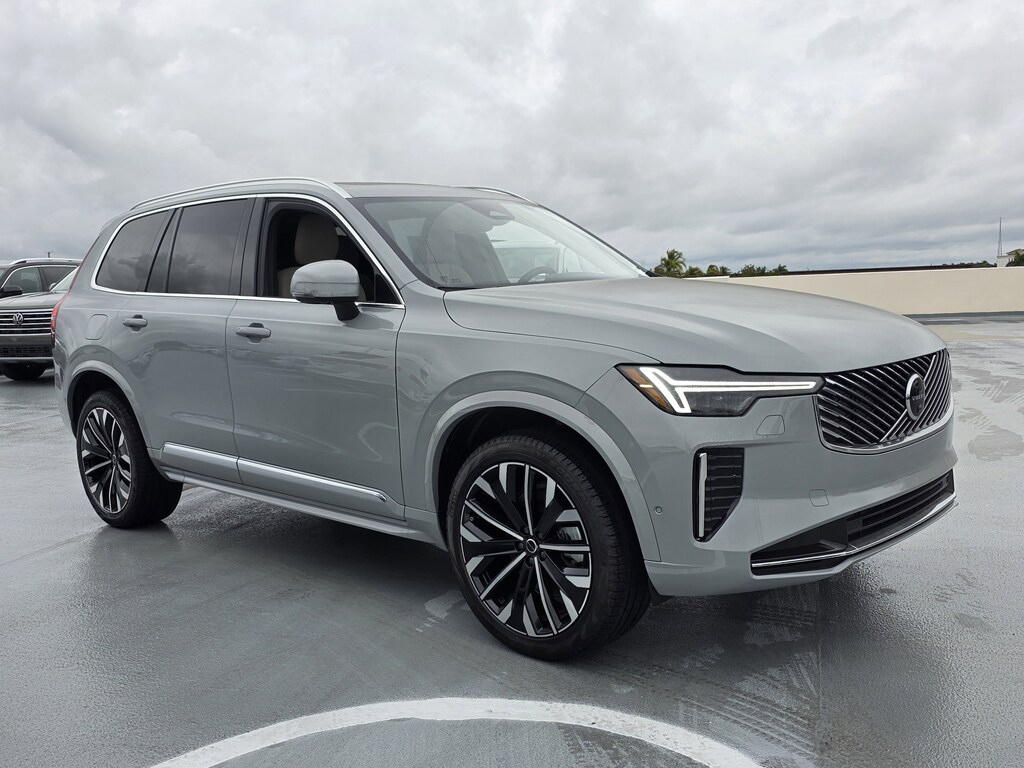 New 2026 Volvo XC90 B6 Plus 7-Seater SUV