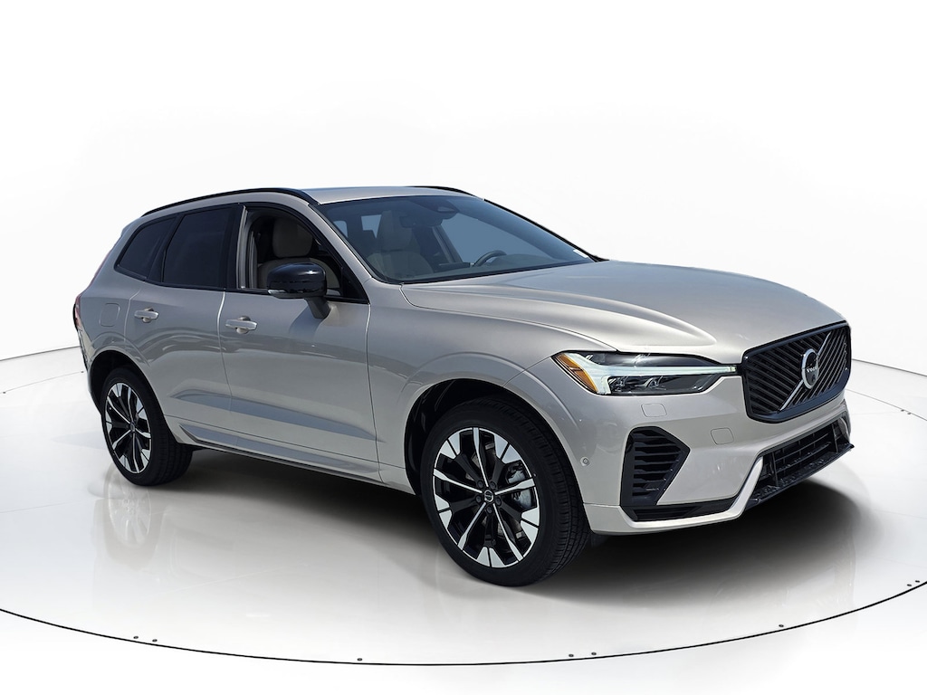 New 2026 Volvo XC60 plug-in hybrid T8 Plus SUV