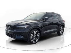 2026 Volvo XC40 B5 Ultra AWD SUV