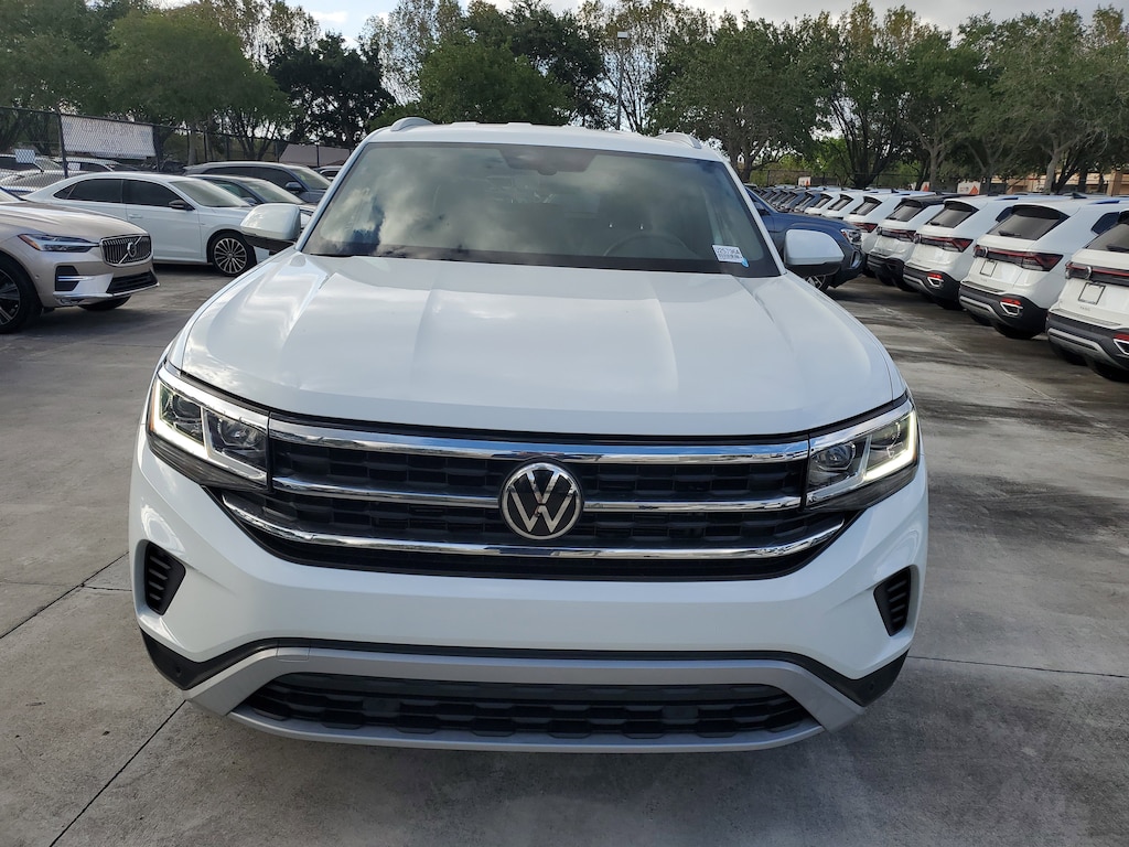 Used 2022 Volkswagen Atlas Cross Sport 2.0T SE w/Technology 2.0T SE w/Technology FWD