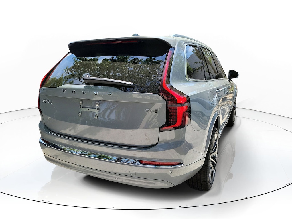 New 2026 Volvo XC90 B6 Plus 7-Seater SUV