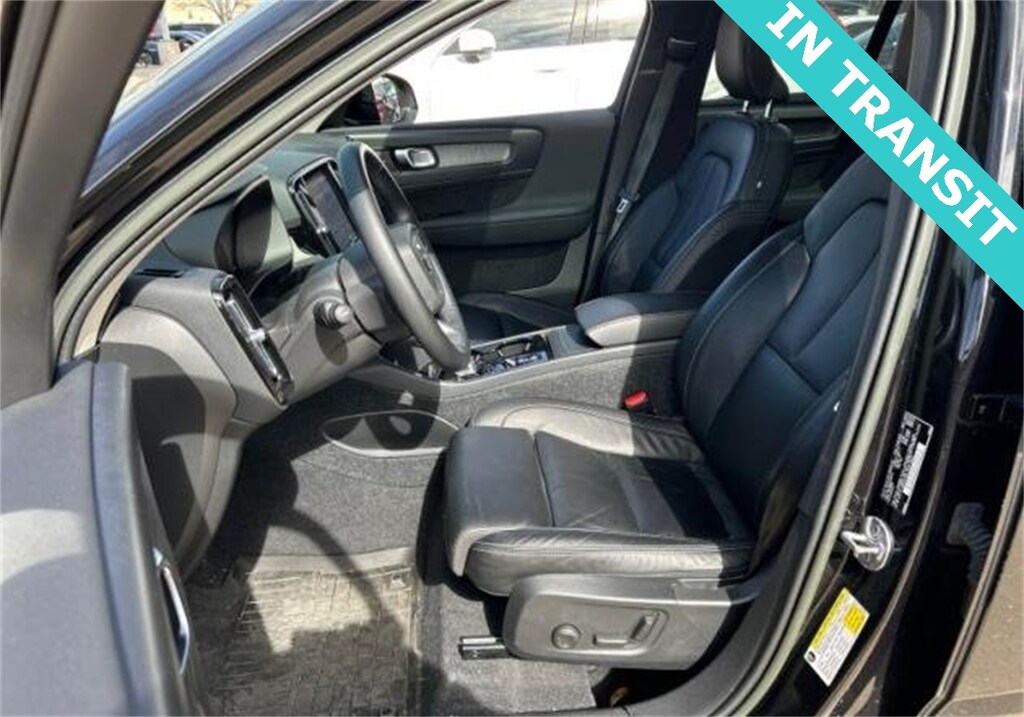 Certified 2023 Volvo XC40 Ultimate SUV