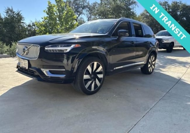 2023 Volvo XC90 T8 Recharge Ultimate Bright Theme 4WD's photo