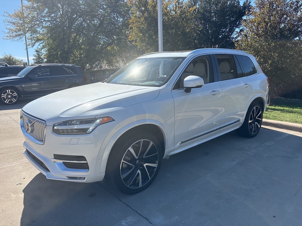 Certified 2023 Volvo XC90 B6 Plus 6-Seater SUV