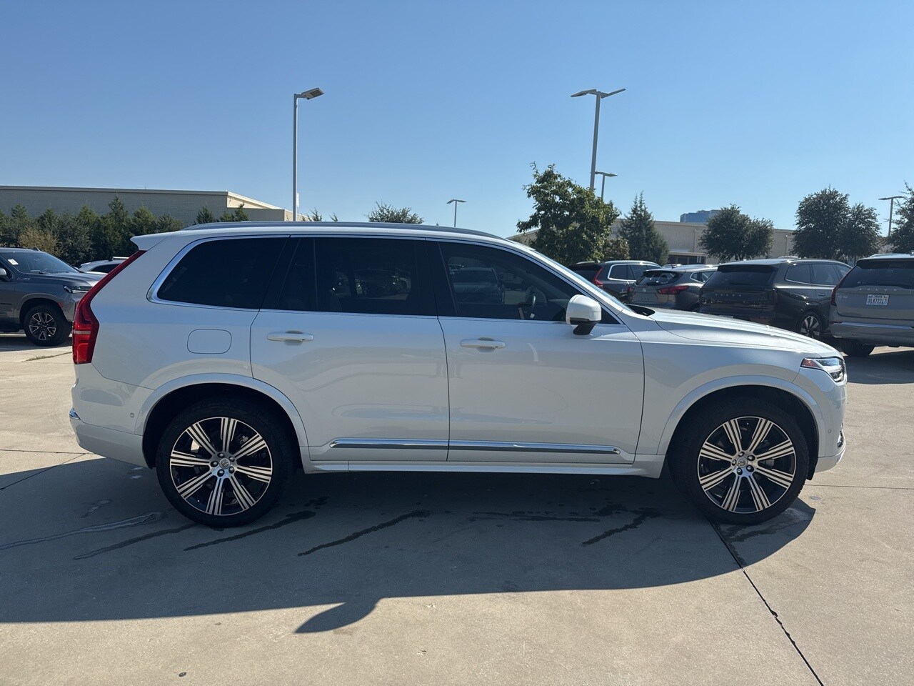 2024 Volvo XC90 AWD Plus photo 3