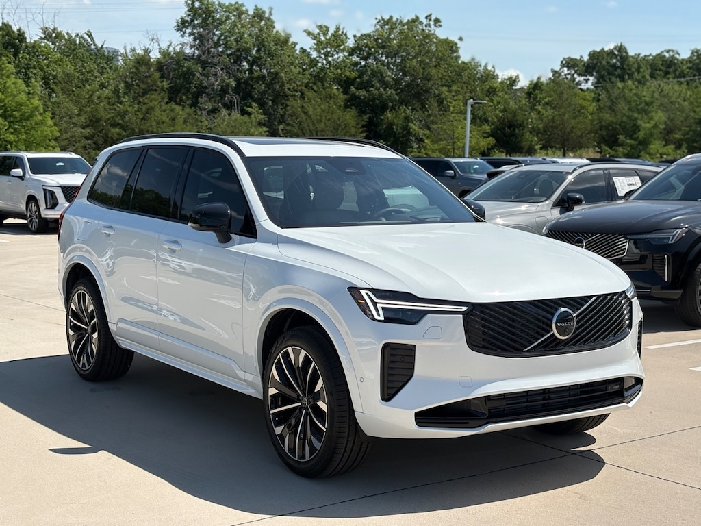 New 2026 Volvo XC90 plug-in hybrid T8 Ultra Dark Theme 7-Seater SUV