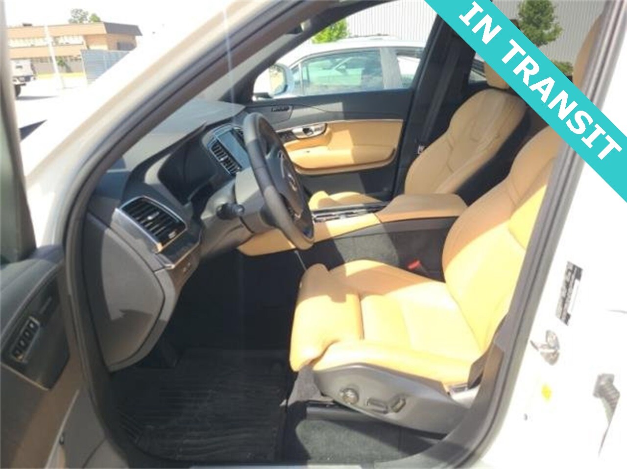2023 Volvo XC90 Recharge Ultimate photo 2