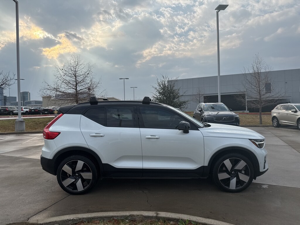 Certified 2023 Volvo XC40 Recharge Pure Electric Ultimate SUV